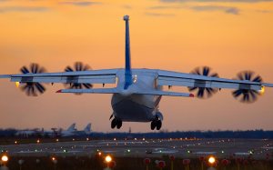 plane landing