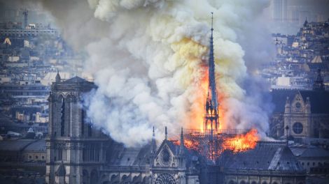 notre dame in paris in flames